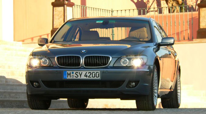 Komoly vas: vezettük az új 7-es BMW-t