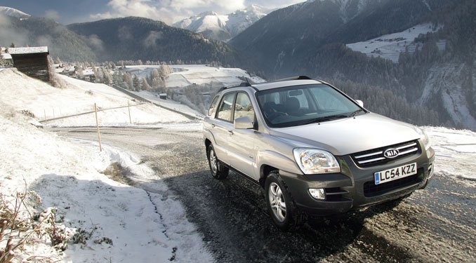 Hatfokozatú sebességváltó jár az új motorhoz