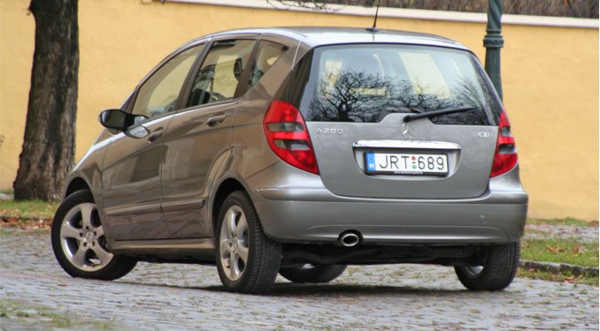 Teszt: Mercedes-Benz A 200 CDI 10