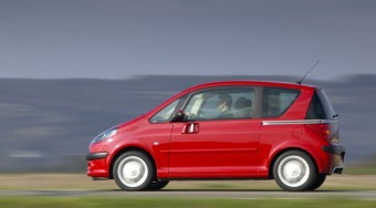 Beleerősít az 1007-es