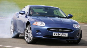 Új modellekkel javítana a Jaguar