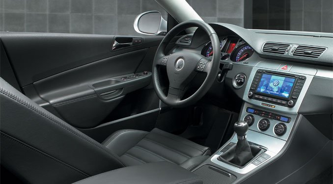 4452_42481_1000x700.jpg | Vezess | Vezess Az érintőképernyős megoldással tovább egyszerűsödhet a műszerfal