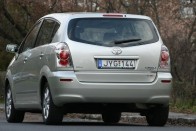 Teszt: Toyota Corolla Verso D-4D 58