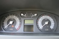 Teszt: Renault Laguna 1.6 32