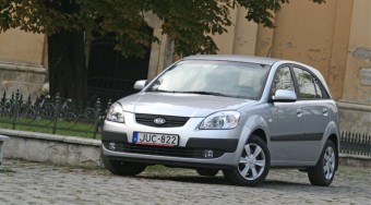 Teszt: Kia Rio 1.4 EX Safety aut.