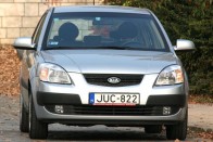 Teszt: Kia Rio 1.4 EX Safety aut. 31