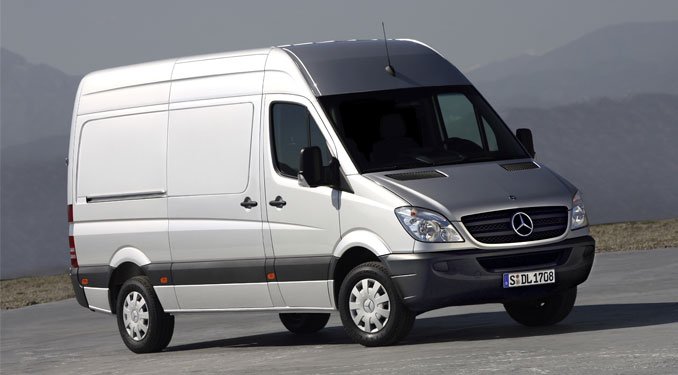 Akát 17 köbméteres raktérrel is rendelhető az új Mercedes áruszállító