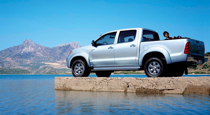 Modelltől függően a 102 lóerős motor 200 vagy 260 Nm-es nyomatékot ad le