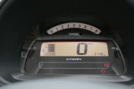 Teszt: Citroën C2 1.6 VTS 30