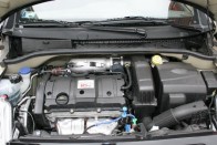 Teszt: Citroën C2 1.6 VTS 35