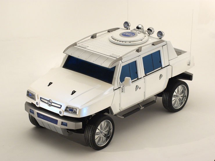 A tető is nyitható, ide állhat a gépkarabélyt kezelő katona