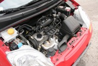 Teszt: Chevrolet Spark 0.8 AT 36