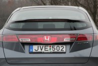 Teszt: Honda Civic 1.8 Comfort 41