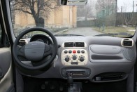 Teszt: Fiat 600 1.1 50. Jubileum 56