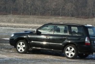 /Tesztautok/Subaru/Forester25T_2006//IMG_2335.jpg