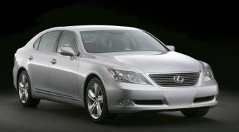 Szenzáció: Az első képek a Lexus LS-ről