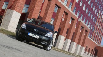 Teszt: Toyota Corolla Verso 2.2 D-4D  D-CAT