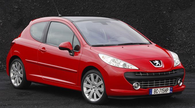 Szenzáció: új Peugeot 207