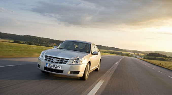 Kombival hódítana a Cadillac 4 Évi 10 000 BLS eladását tervezik Európában