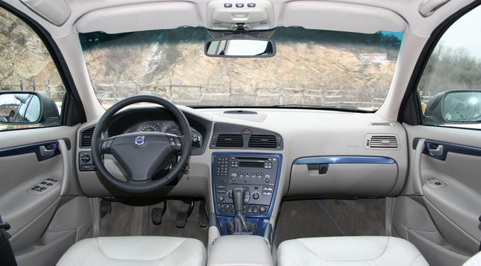 Teszt: Volvo XC70 D5 Ocean Race 10