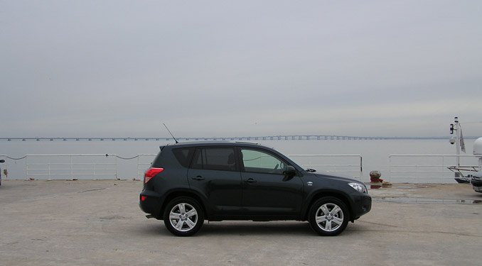 Vezettük: Toyota RAV4 2006 11