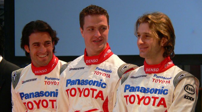 /F1/Toyota/2006_launch//3pilot.jpg