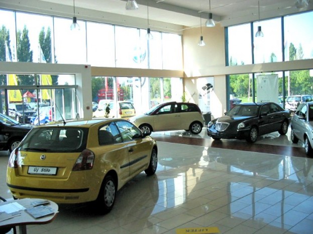 Borúlátók az autógyártók