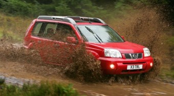 Elfolyhat a benzin az X-Trailből