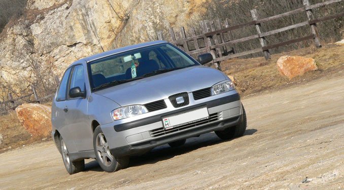 Használt autó: SEAT Cordoba 16