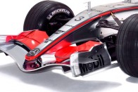 Krómfényben a McLaren 16