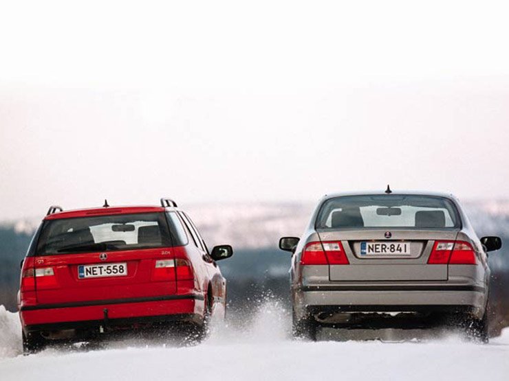 Négyévszakos abroncsnak akkor lehet értelme, ha keveset használjuk az autót, de a nyári és a téli gumikhoz képest is kompromisszumot követel