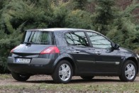 Teszt: Renault Mégane 2,0T 27