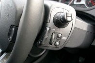 Teszt: Renault Clio 1.6 48