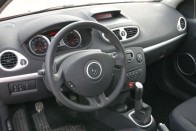 Teszt: Renault Clio 1.6 52