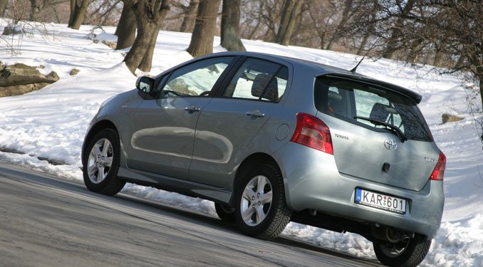 Teszt: Toyota Yaris 1.3 13