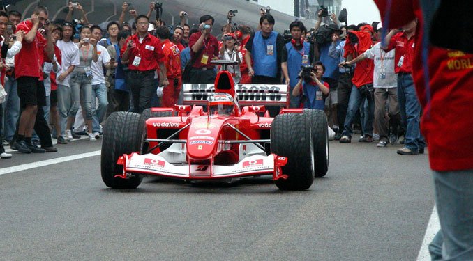 Utoljára 2004-ben ült f1-es autóban az osztrák, amikor Sanghajban kiprobálta a Ferrari versenyautóját