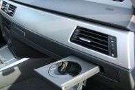 Teszt: BMW 325i Touring 56