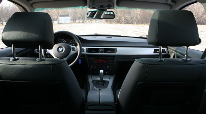 Teszt: BMW 325i Touring 31