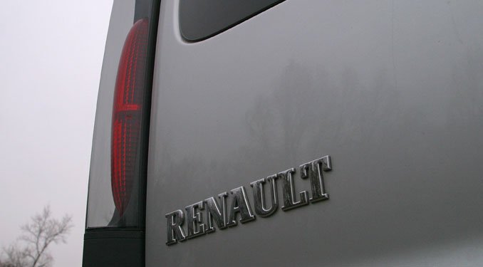 Teszt: Renault Trafic dCi 140 16