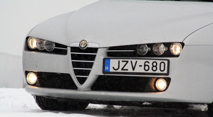 Teszt: Alfa Romeo 159 1.9 JTDm 17