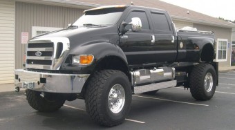 Hemi konkurenst épít a Ford