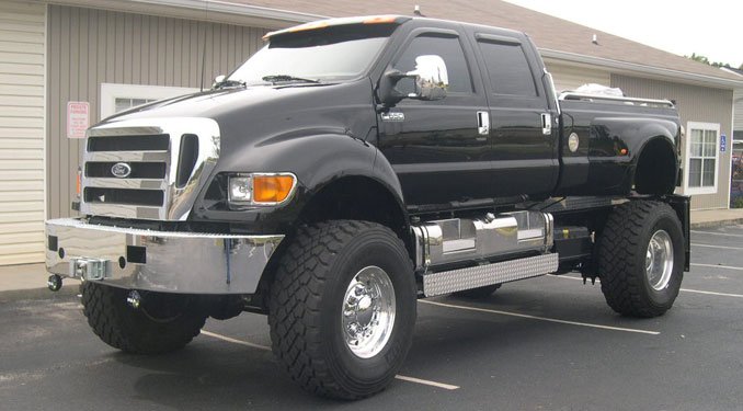 Hemi konkurenst épít a Ford