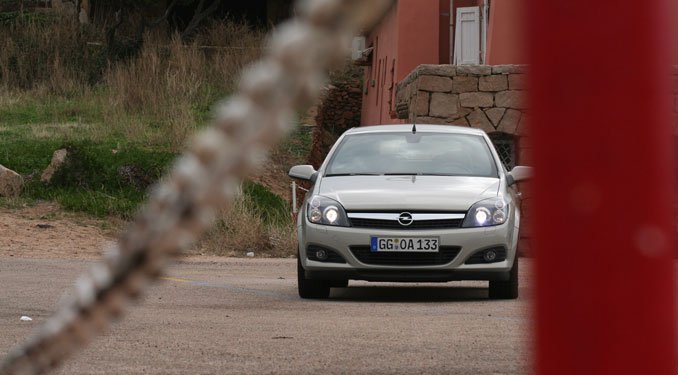 Vezettük: Opel Astra TwinTop 48