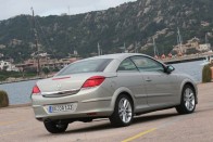 Vezettük: Opel Astra TwinTop 103