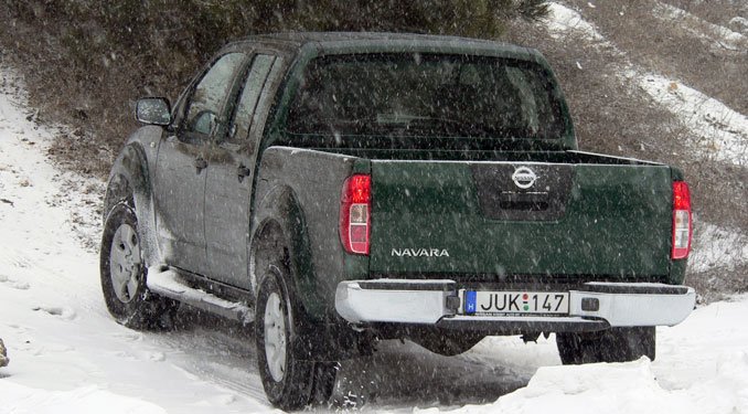 Teszt: Nissan Navara 2.5D 14