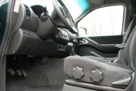 Teszt: Nissan Navara 2.5D 75