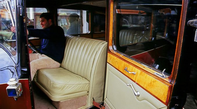 A Rolls-Royce már akkor is fogalom volt. A motor 7,6 literes