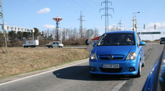 Vezettük: Opel Meriva OPC 13