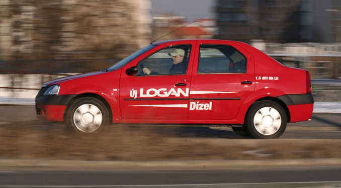 5,16 liter volt a tesztfogyasztás. Ez elég komoly érv