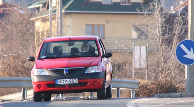 Teszt: Dacia Logan 1.5 DCi 18